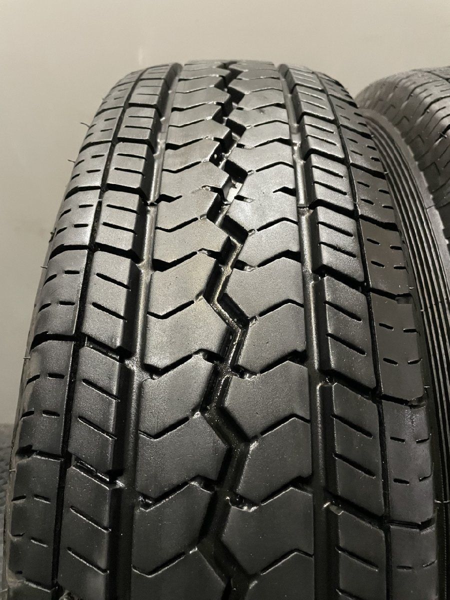 TOYO V-02e 195/80R15 107/105L LT 15インチ 夏タイヤ 4本 22～23年製 バリ溝 ハイエース キャラバン等　(TS459) TOYO V-02e 195/80R15 107/105L LT 15インチ 夏タイヤ 4本 22～23年製