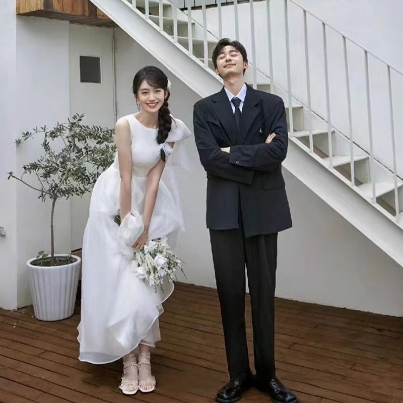 送料無料 フレンチ風軽婚纱 レディース 超フェアリー 気品 登録 証明用 小白ドレス 森系 出かけ用 簡約 婚約用 ミニドレス