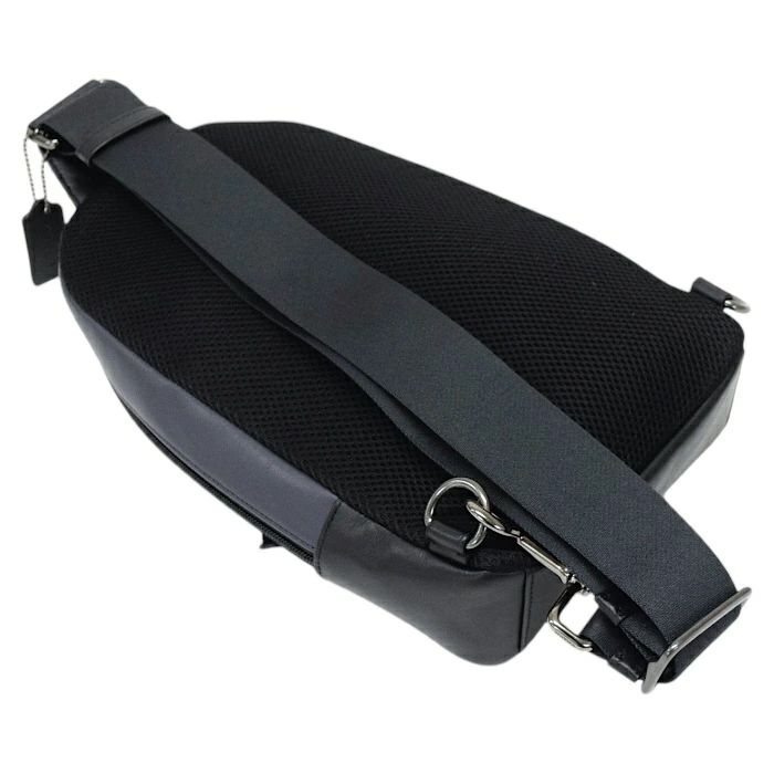 【Aランク】 コーチ COACH パフォレイテッド レザー ミックスド マテリアル テレイン ボディバッグ スムースレザー / ナイロン F56877 ショルダーバッグ ネイビー 正規品 美品 中古 mbl23003 コーチ COACH パフォレイテッド レザー ミックスド マテリアル