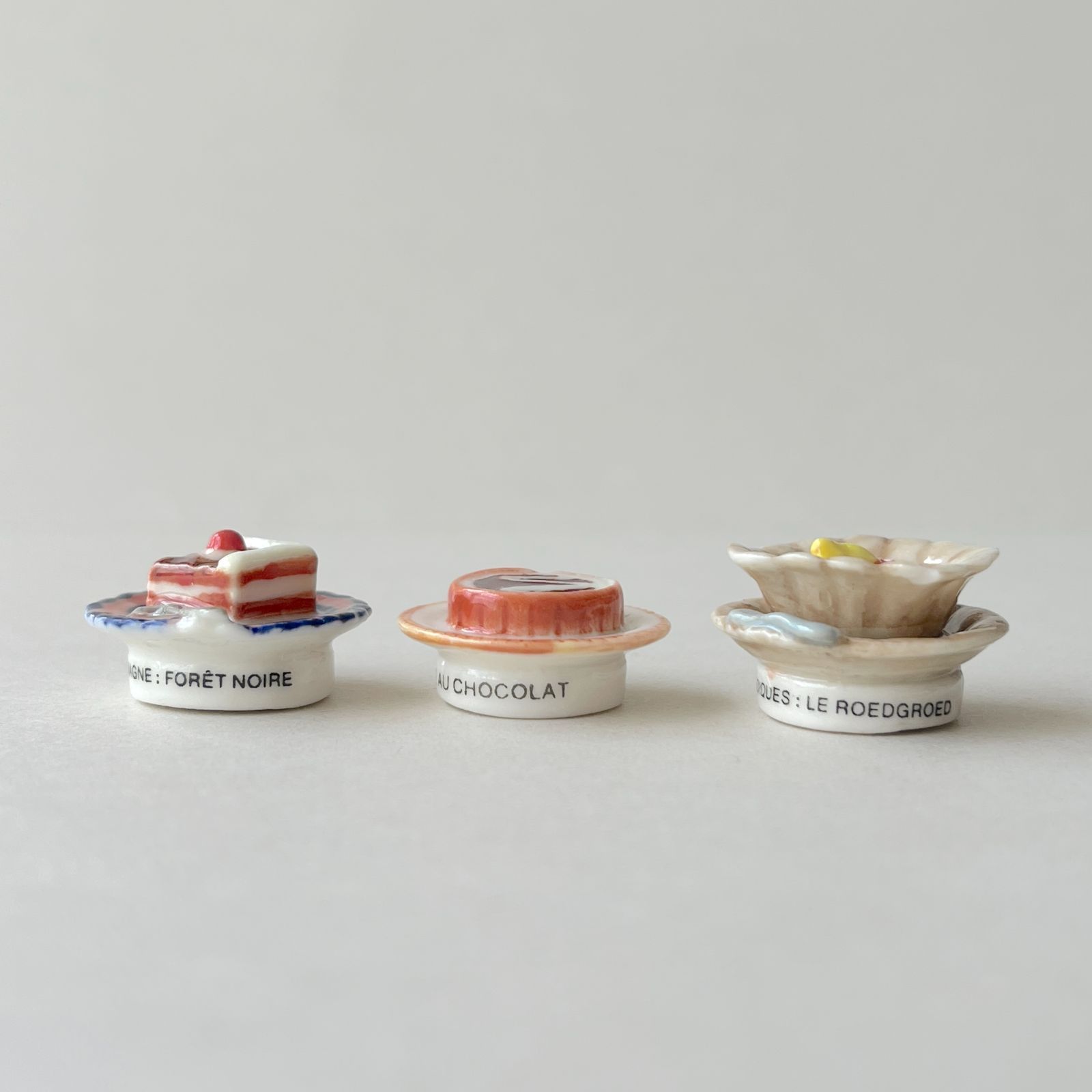 フェーヴ ヨーロッパのグルメ 12個 フランス フェーブ ミニチュア陶器