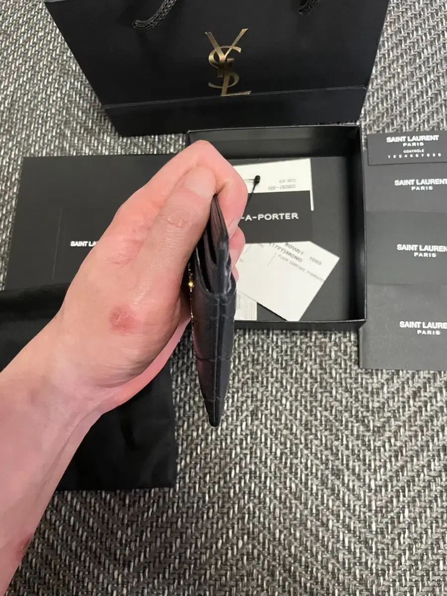 Saint Laurent