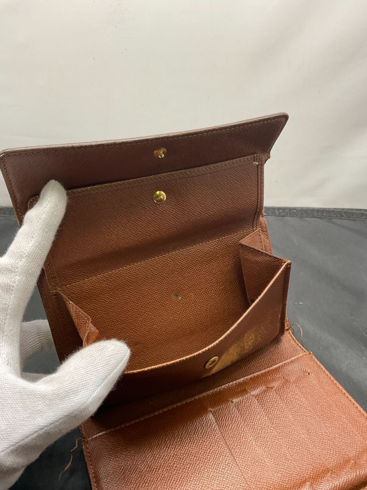 財布 B25035202