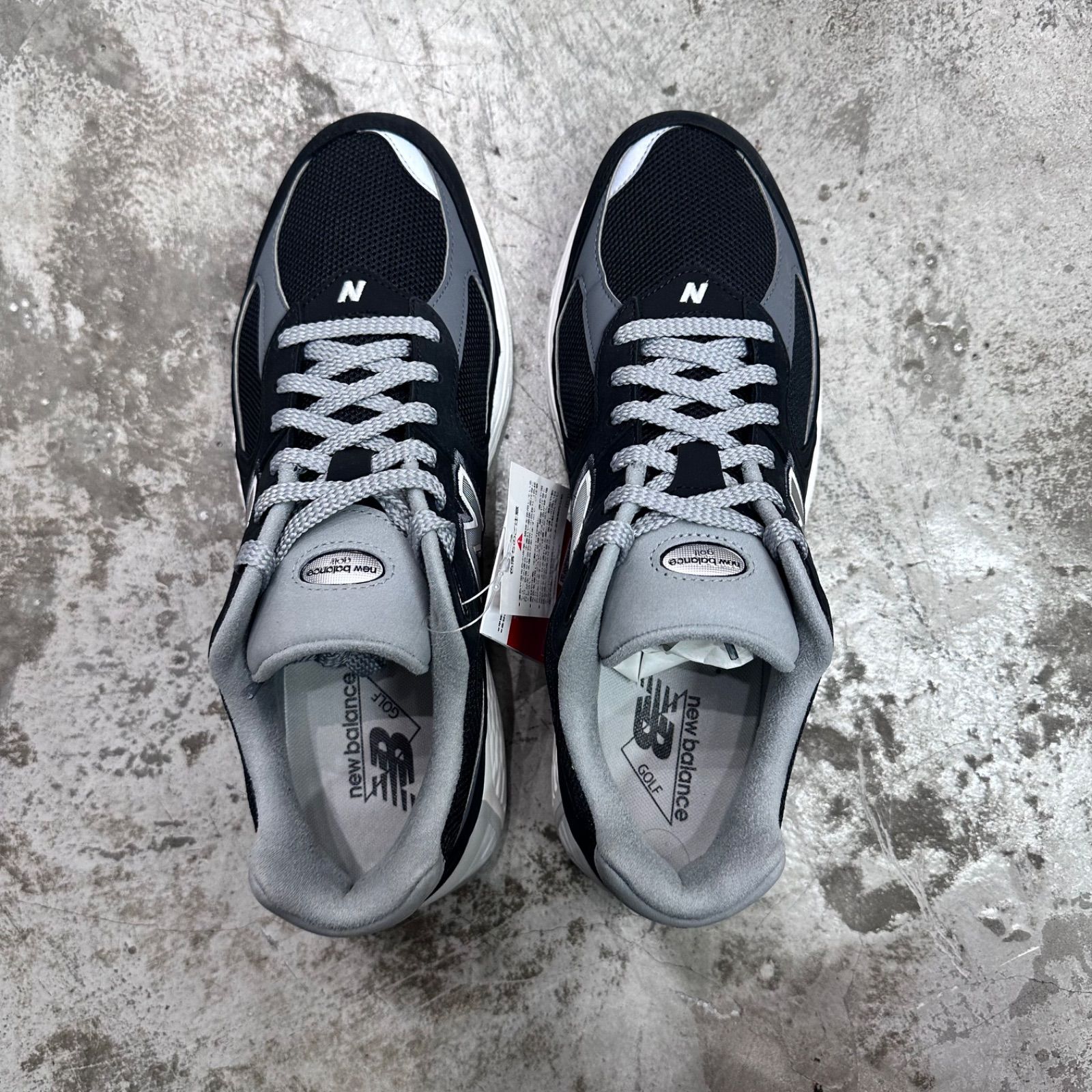 New Balance UGS2002F ゴルフシューズ ローカットスニーカー