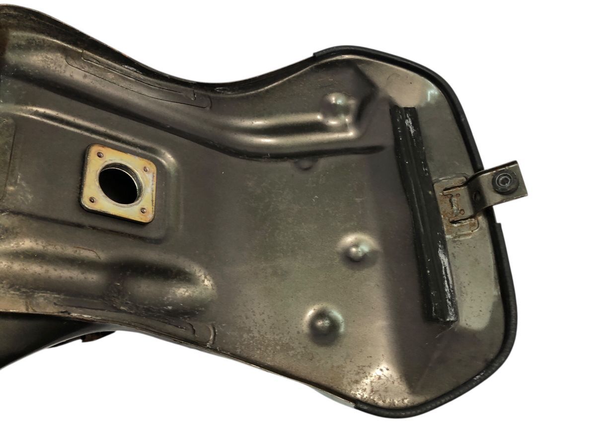 最終お送料無料 Kawasaki ZX-12R ZXT20A A型 ガソリンタンク 燃料タンク 組み換え ＯＨベースにも 2748-M6044 送料無料。