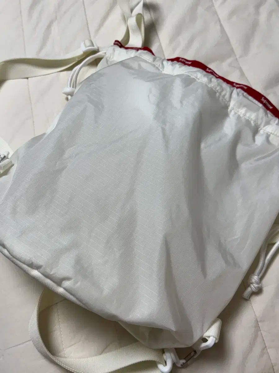 Supreme(シュプリーム) メッシュ スモール リュック リュック Supreme(シュプリーム) メッシュ スモール リュック リュック