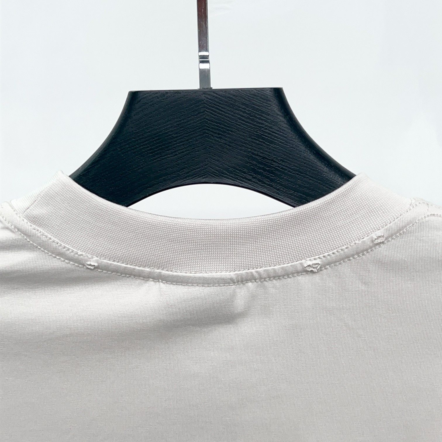 BALENCIAGA サーファーロングスリーブTシャツ グレー 人気 本日限定特価】BALENCIAGA メンズ&レディース ロングスリーブ T