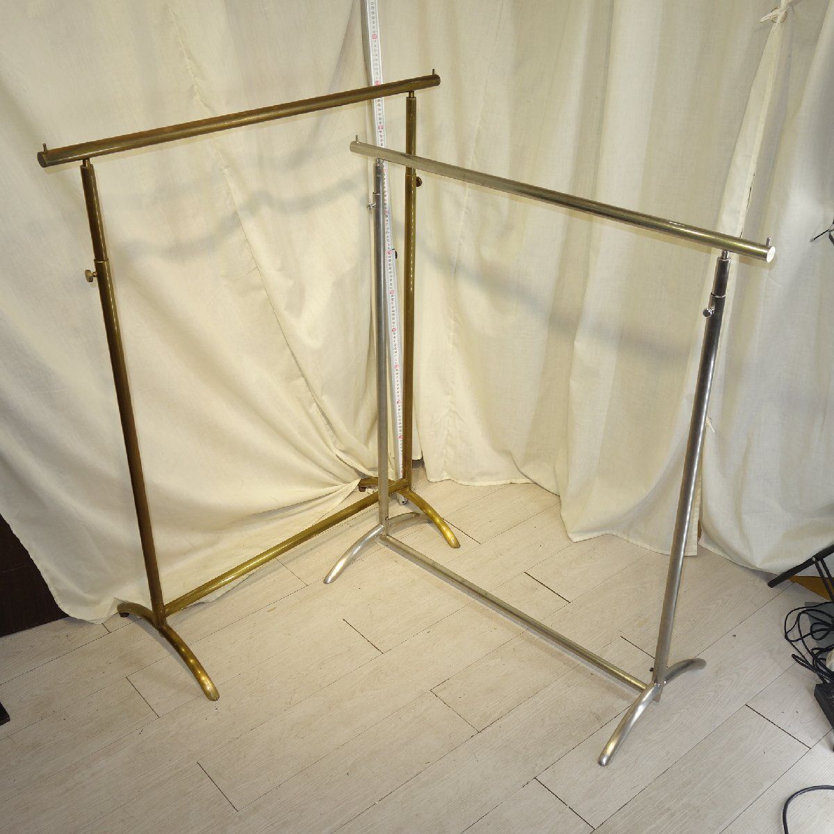 ハンガーラック シルバー スチールラック アンティーク シルバー