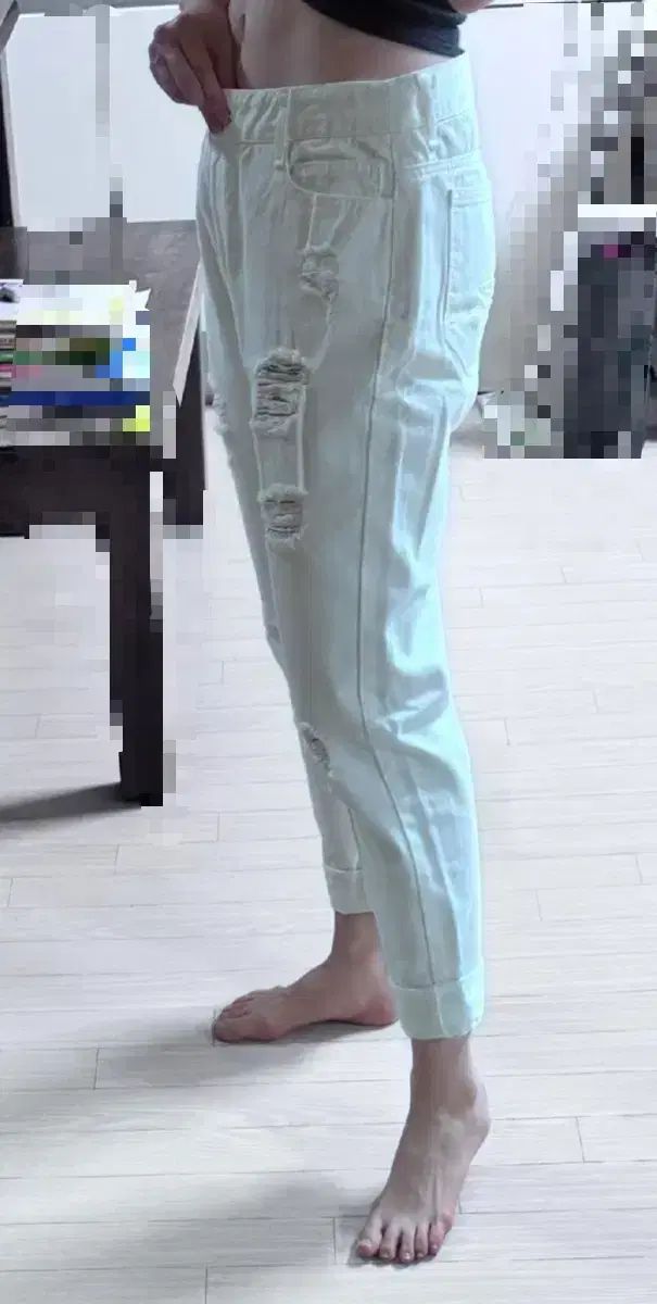 SANDRO