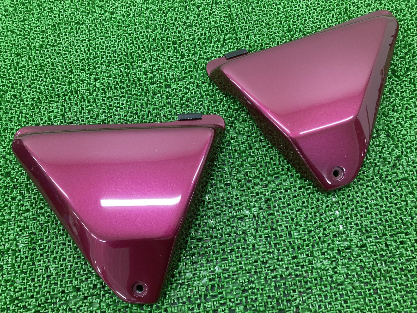 バイクシート ブラック/イエロー ストライプ ライブディオzxシートの