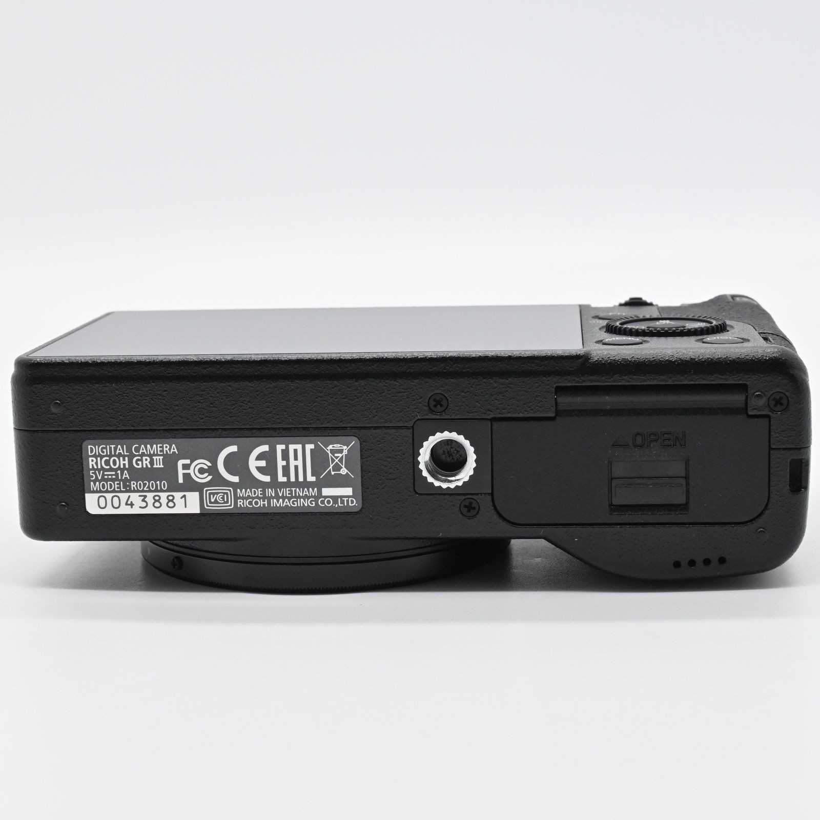 ☆極上品☆RICOH GR Ⅲ ショット数 102回 - メルカリ