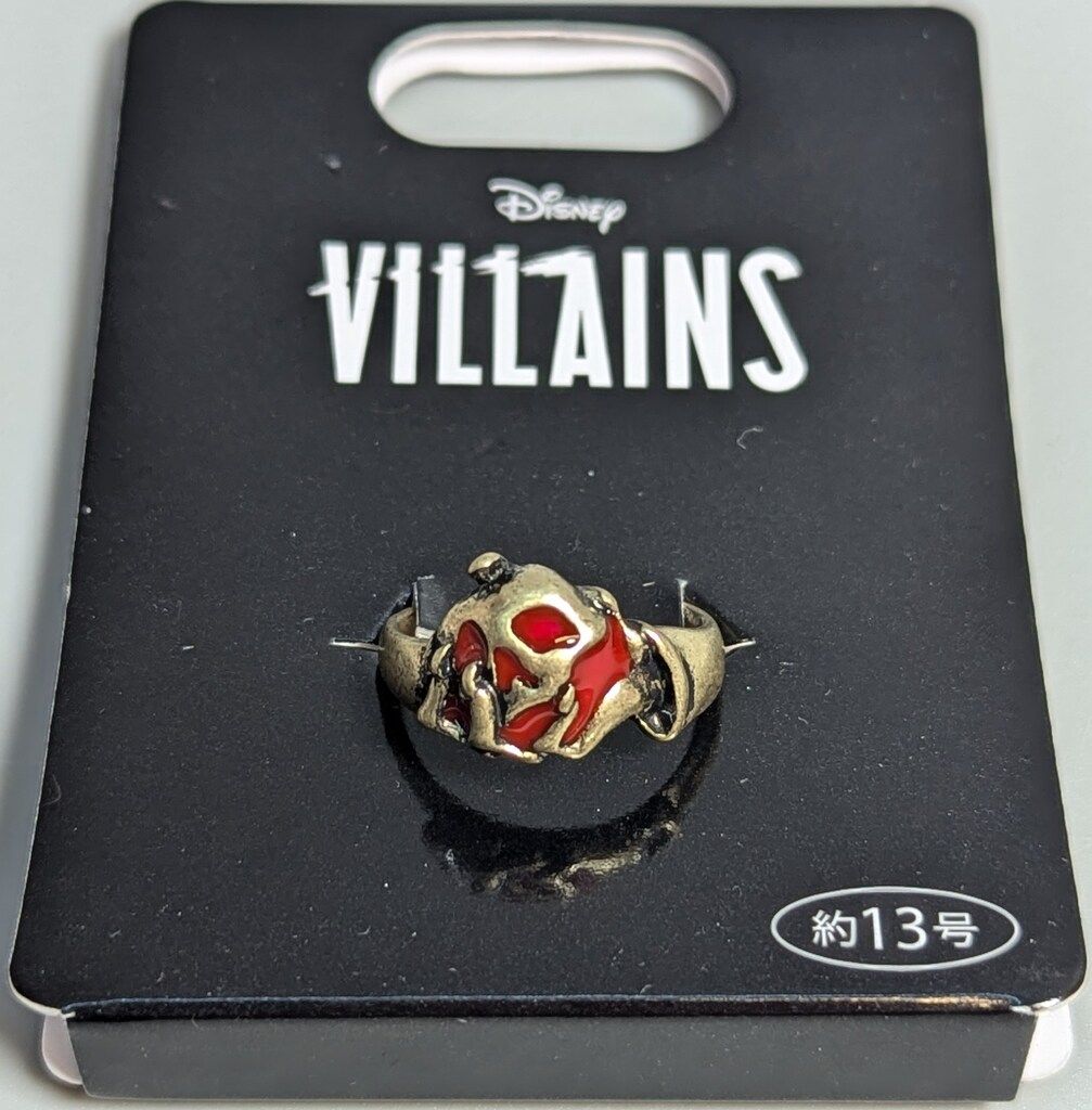 DISNEY STORE リング DISNEY VILLAINS 毒リンゴ 13