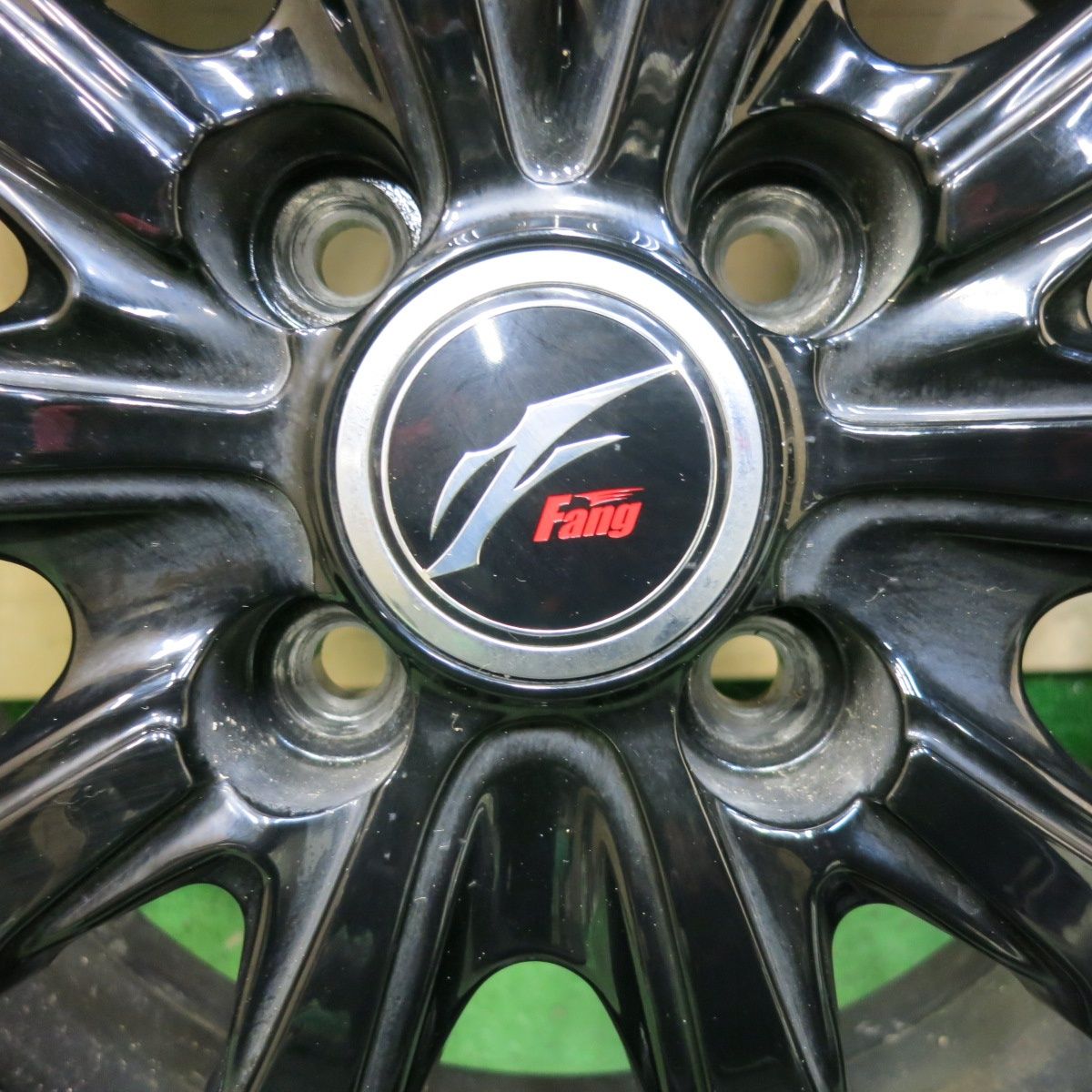 バリ溝！21年！9.5分☆スタッドレス 185/65R15 ダンロップ