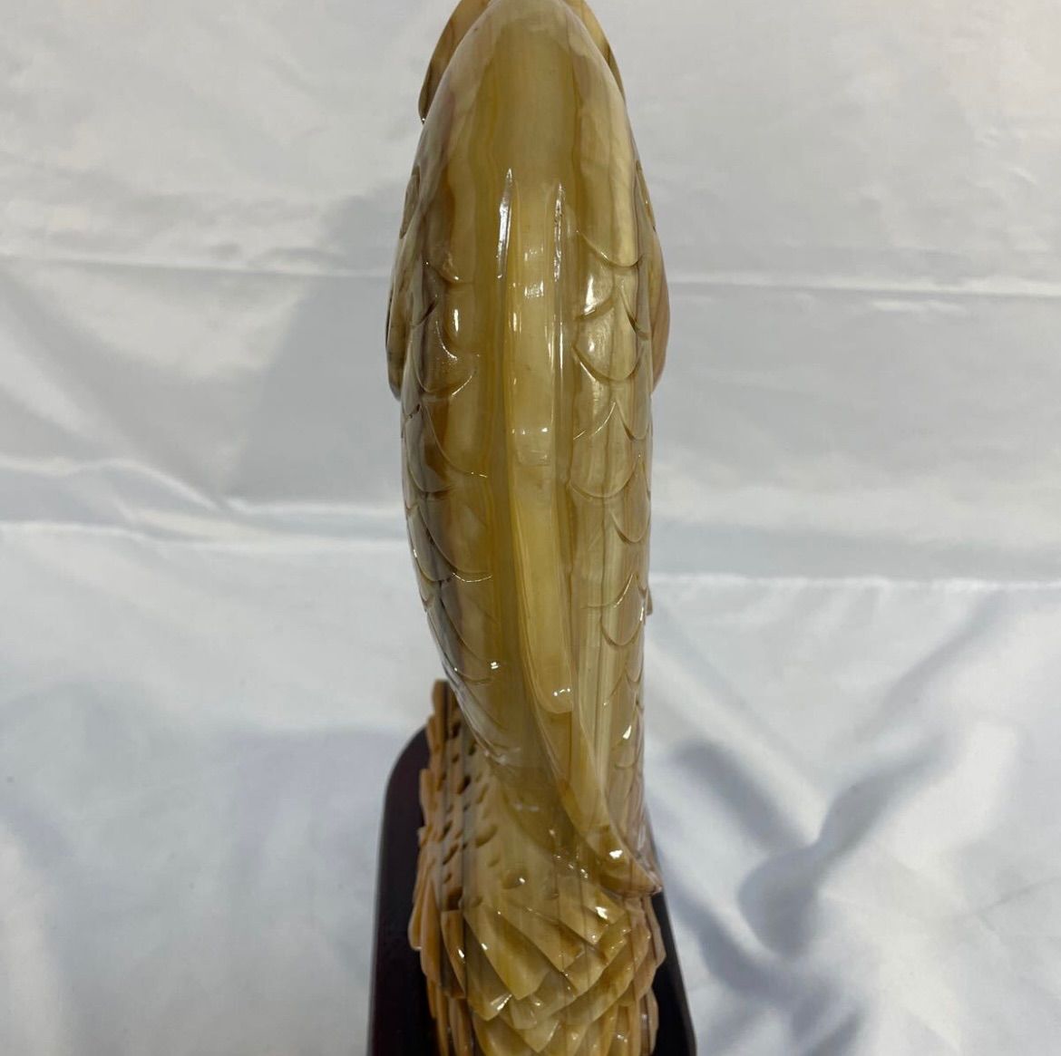 重さ約4.3kg 高さ約33cm