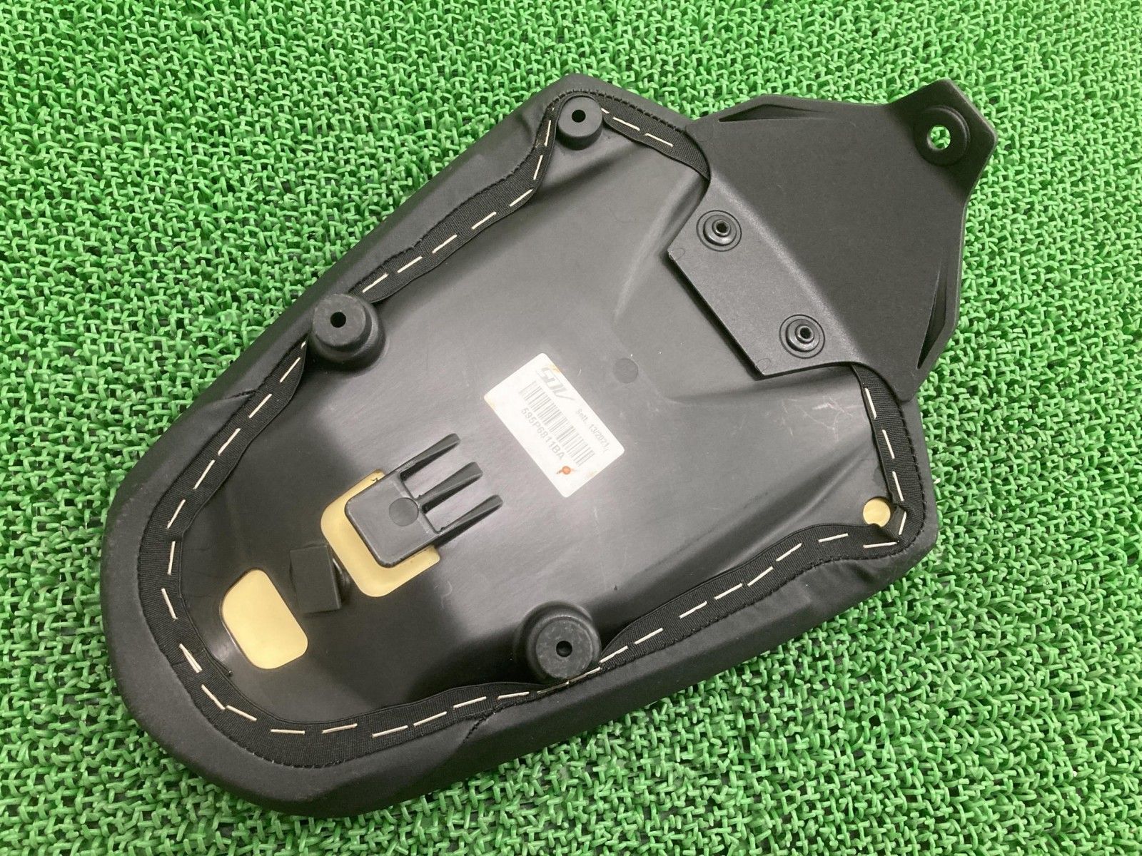 M937 タンデムシート 595P6811BA ドゥカティ 純正 バイク 部品 2021年