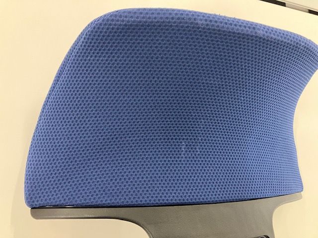 ヘッドレスト ミディアムブルー