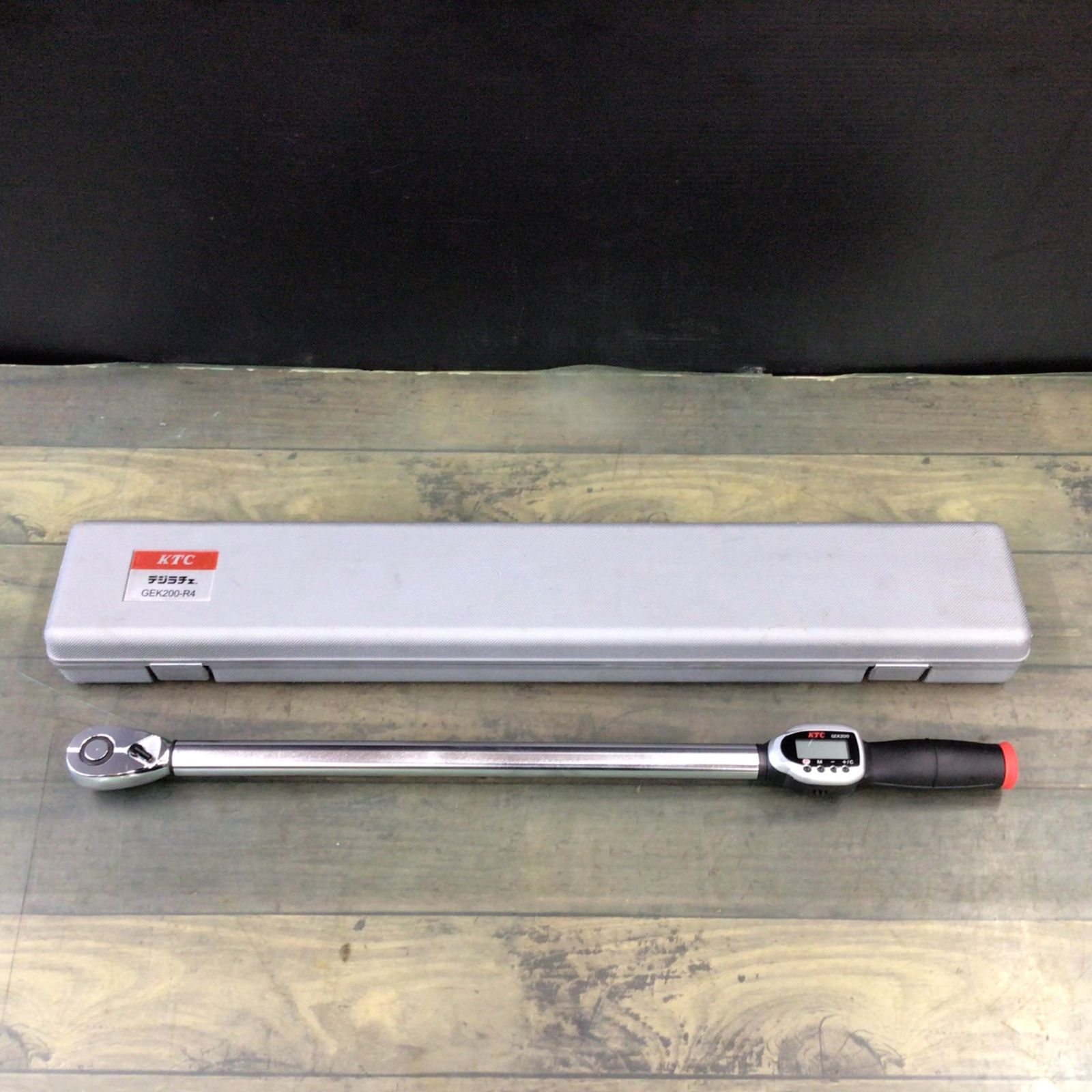 KTC デジタルトルクラチェット GEK200-R4 【東大和店】 トルクレンチ KTC デジタルトルクラチェット GEK200-R4 【東大和店】 トルクレンチ