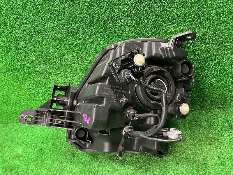 車 キャスト LA260S 右ヘッドランプ・ヘッドライト アクティバX 4WD