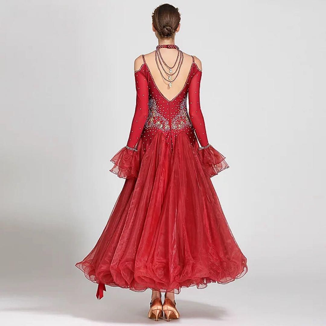 豪華ストーン付スタンダードドレス✨競技会や発表会に最適！リボンフロート付き 新品未使用豪華ストーン付スタンダードドレス 競技会や発表会に