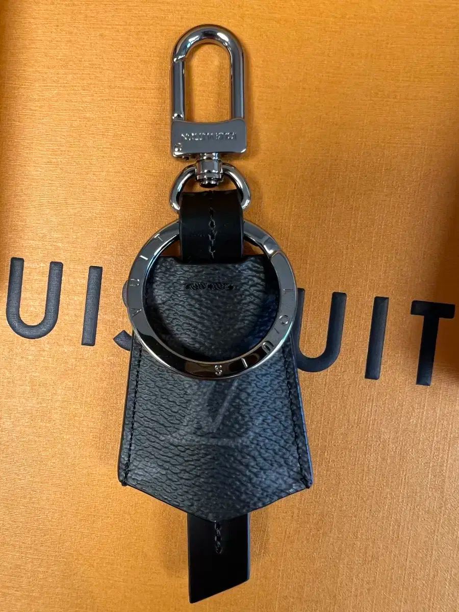 ルイヴィトン キーリング/キーホルダー/チャーム LOUIS VUITTON