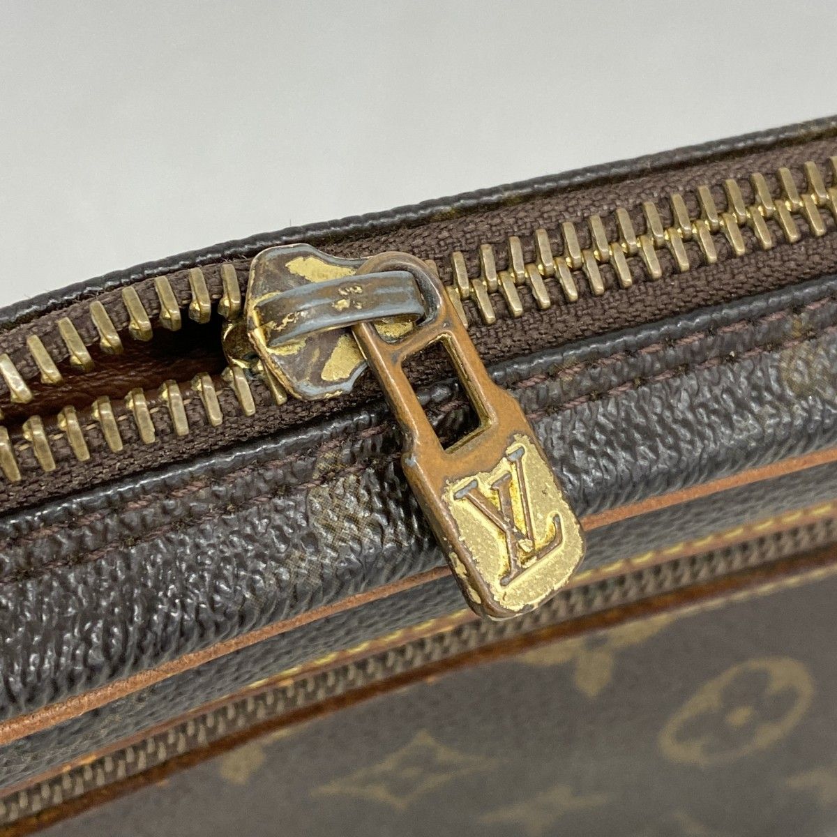 ルイヴィトン　クラッチバッグ　マルリードラゴンヌGM モノグラム　ブラウン LOUIS VUITTON ルイ・ヴィトン バッグ メンズ ブランド クラッチ