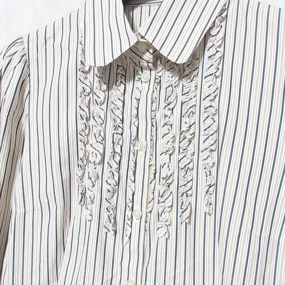 滝*子様 BURBERRY BLUE LABEL ストライプブラウス 良品 BURBERRY BLUE LABEL バーバリーブルーレーベル フリル