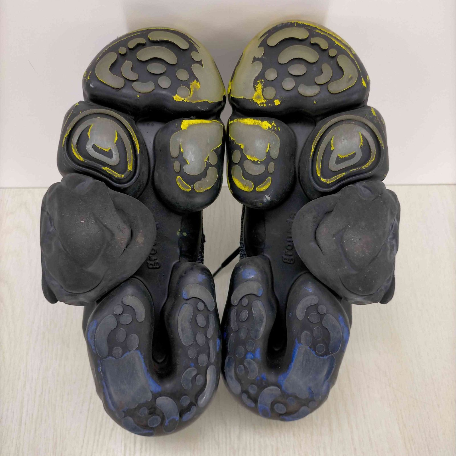 グラウンズ grounds MOOPIE SCRATCH BLK メンズ JPN：26 - メルカリ