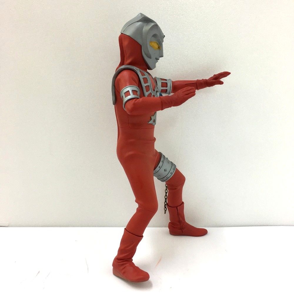 フィギュア ウルトラマンレオ