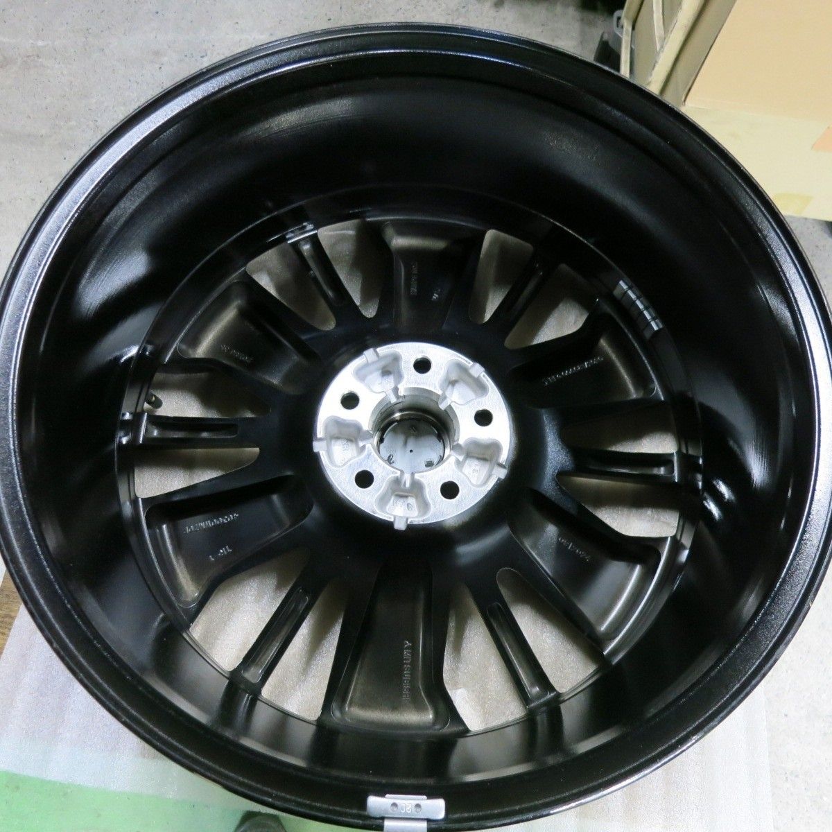 送料無料] 新車外し！1本☆三菱 アウトランダー GN0W PHEV