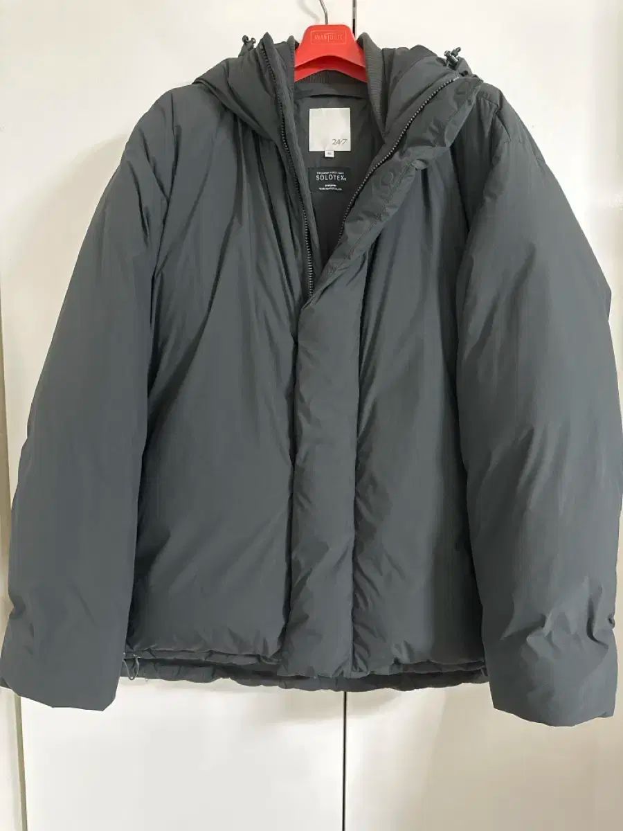 247 シリーズ ソロテックス グースダウン M 黒