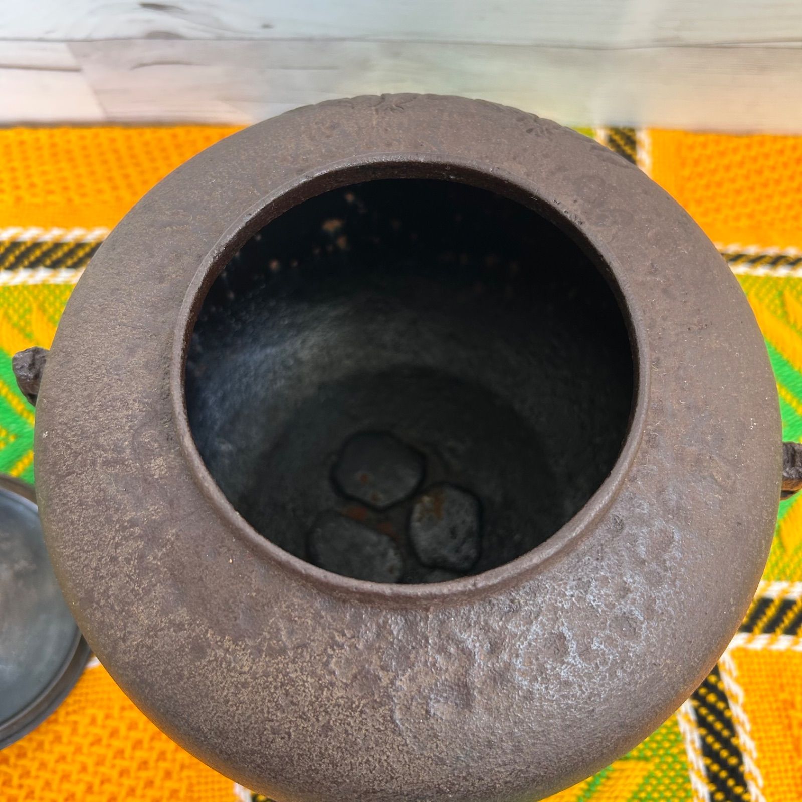 人間国宝　高橋　敬典　　真形釜　浜松地紋　茶釜　風炉セット 釜師 高橋敬典 浜松地紋 真形羽付釜 共箱、栞付 人間国宝 日本