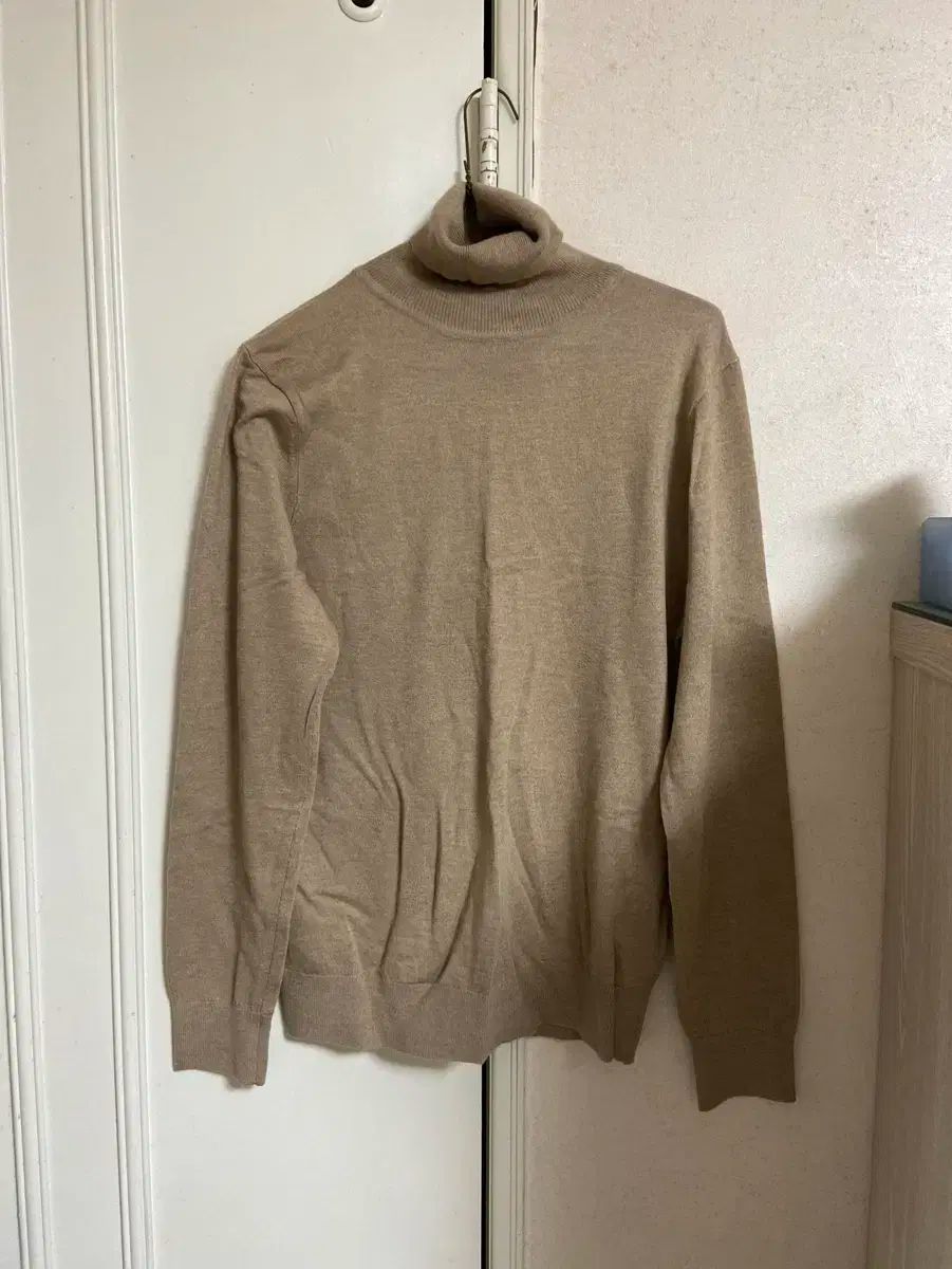 【雷市場（ポンジャン）商品韓国直送】 メンズ GIORDANO(ジョルダーノ) タートルネック ニット セーター L