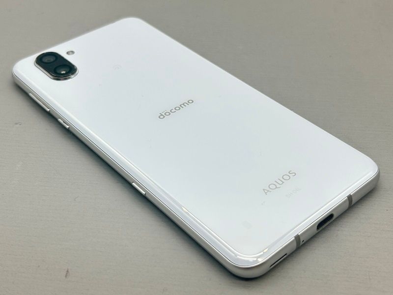 AQUOS - 新品未使用 AQUOS R3 SH-04L SIMフリー ホワイト 中古】SH-04L AQUOS R3【美品 】SIMロック解除済み SIMフリー
