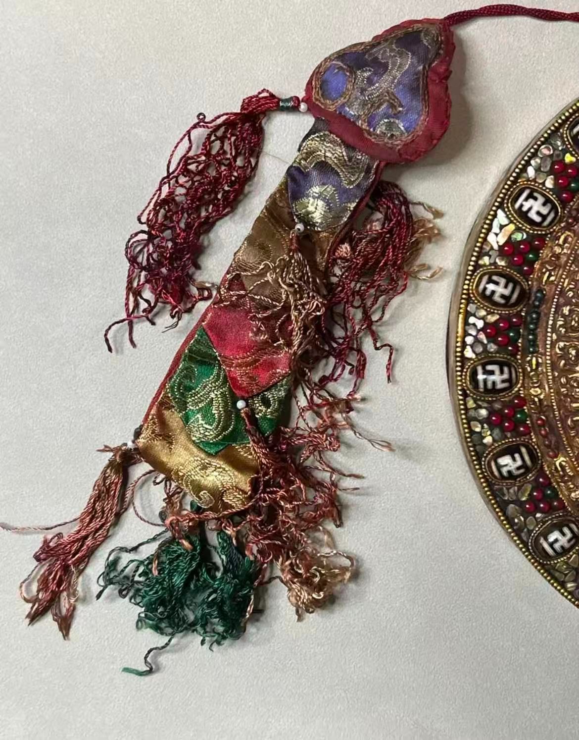 卍天珠 銅板打ち出し