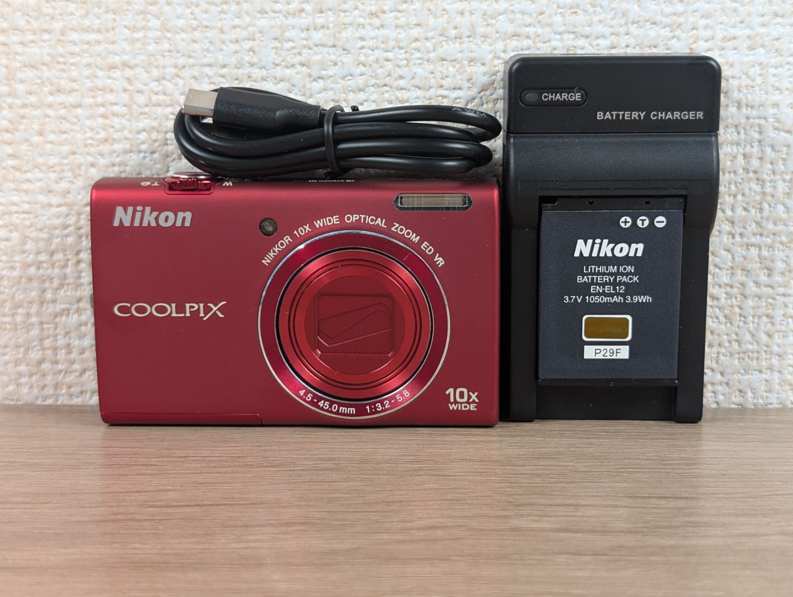美品】Nikon COOLPIX S6200 レッド ニコン クールピックス コンパクト 