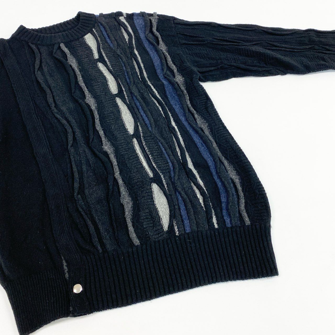 40c29 Tamme タム SLIT 3D KNIT ニットプルオーバー 裾スリット 凹凸 