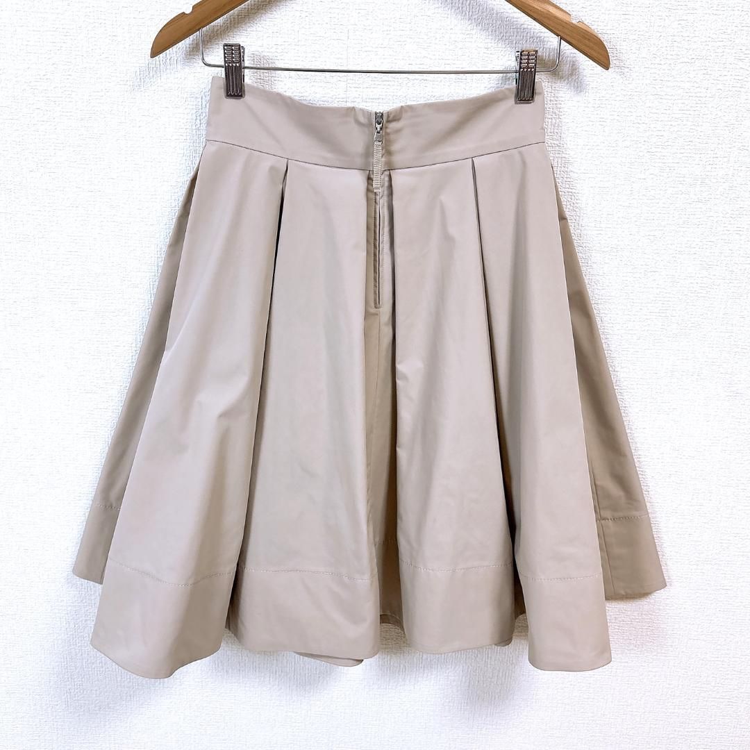 フォクシーニューヨーク ボックスプリーツスカート 40 無地 ベージュ