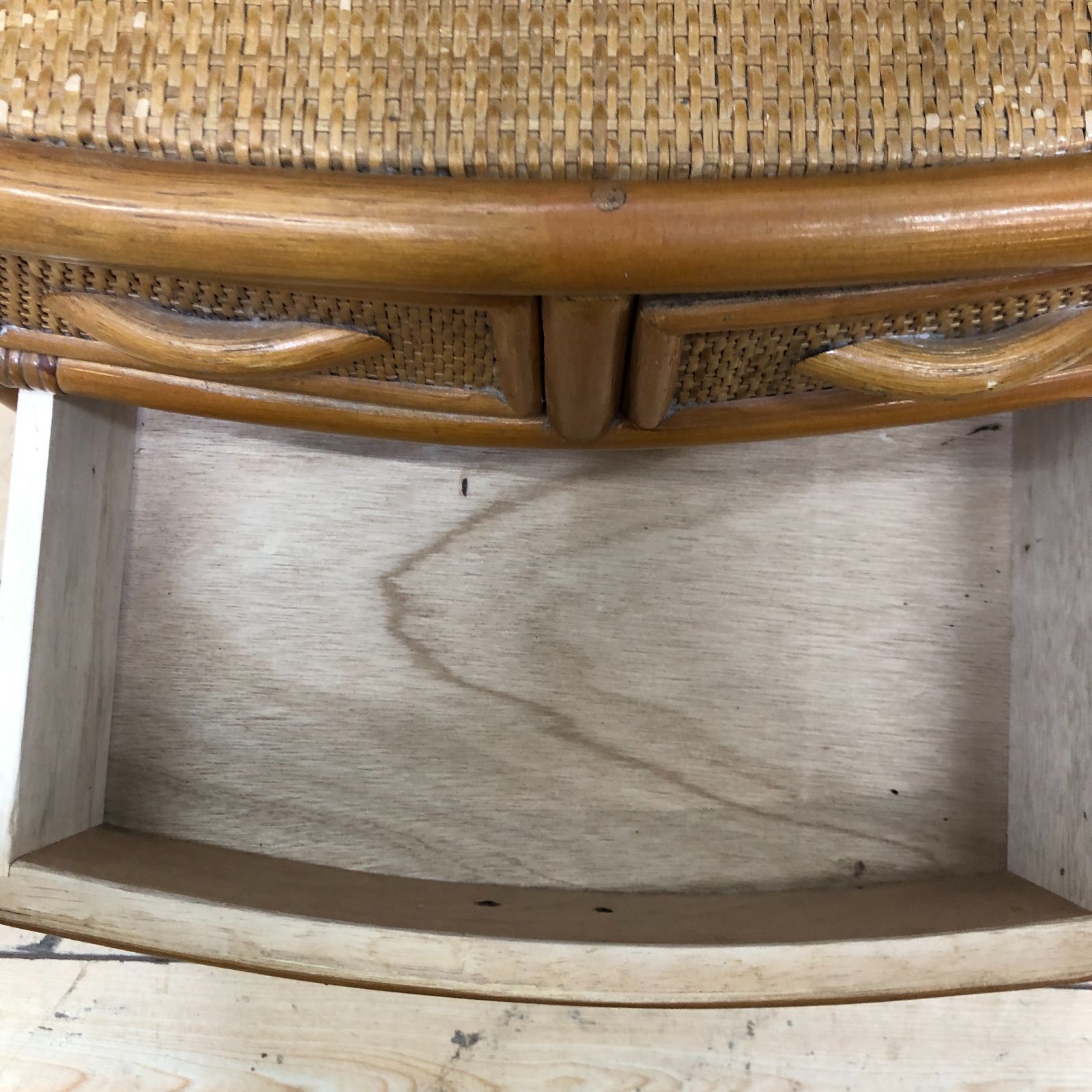 送料無料 ラタン 籐製 チェスト 5段 収納棚 タンス レトロ家具