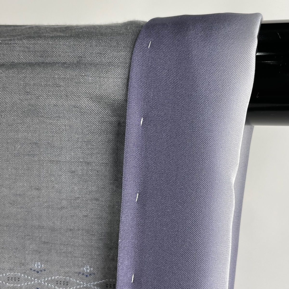 小紋 身丈164.5cm 裄丈69cm L 袷 紬地 動物 葉柄 灰茶 正絹 美品 逸品  