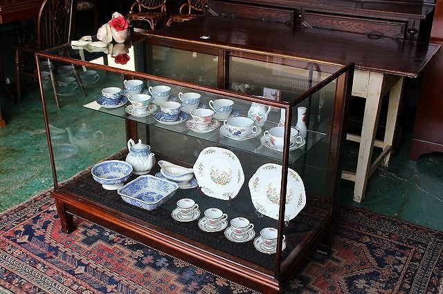 在庫一掃セール イギリス アンティーク 家具 ガラス ショーケース ショップカウンター 店舗什器 英国製 mh-1088