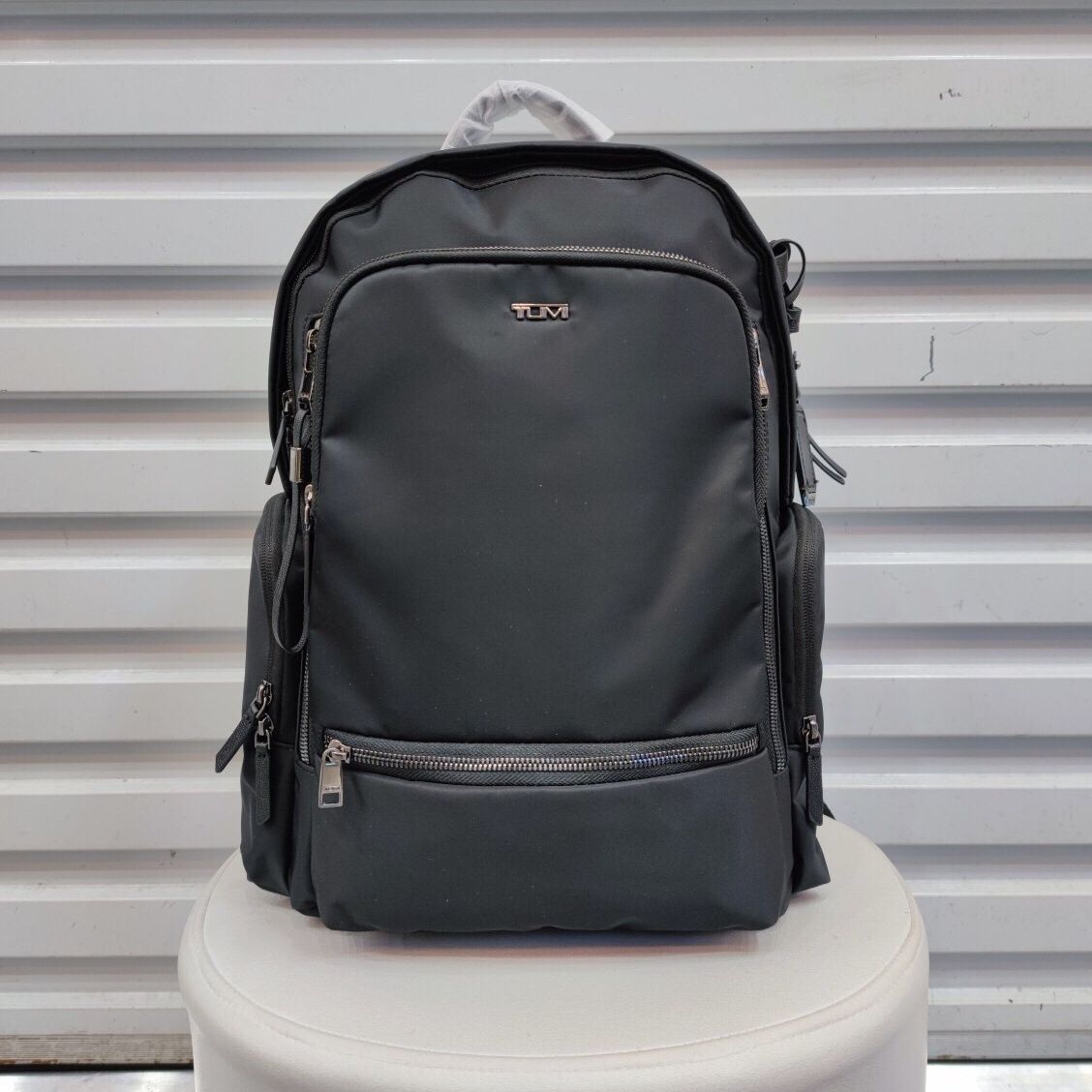 TUMI「セリーナ」バックパックブラック/ガンメタル TUMI「セリーナ」バックパックブラック/ガンメタル VOYAGEUR