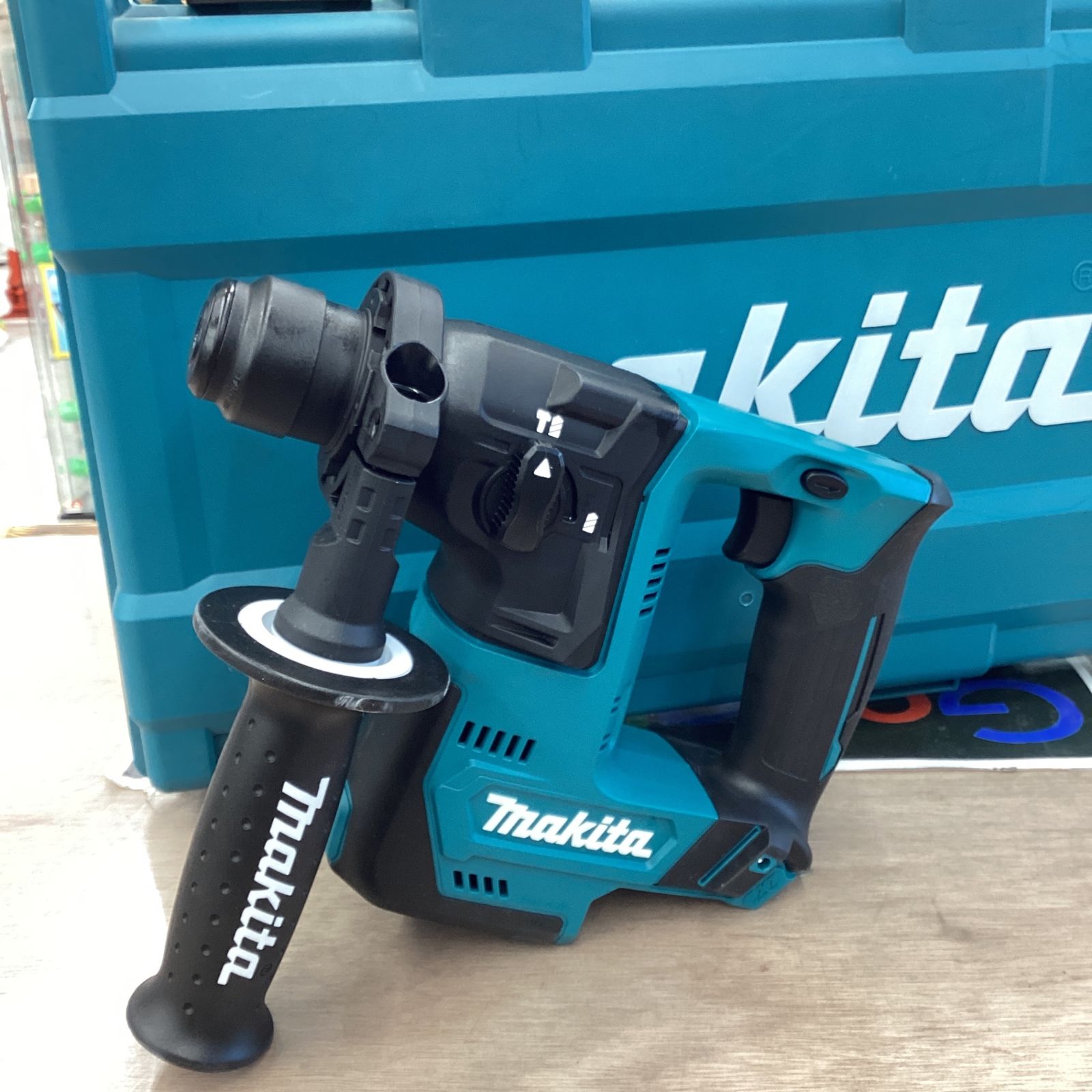 マキタ makita
