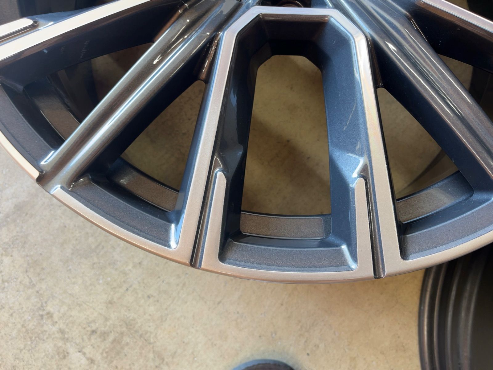 BMW G11 G12 7シリーズ 人気 純正品 20インチ 4本セット FFCRYSTALESIA_COM