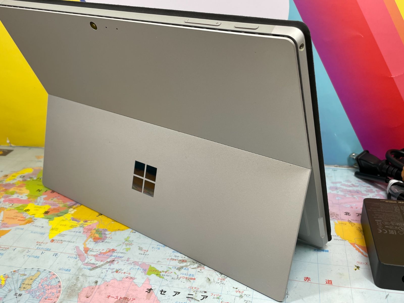 極美品 マイクロソフト Surface Pro6 バッテリー元気 タブレット