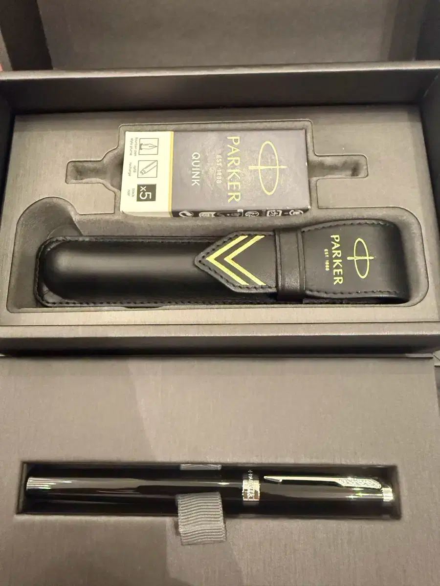 パーカー PARKER 万年筆 創意工夫 Ingenuity 評価 インク ポーチ 含む