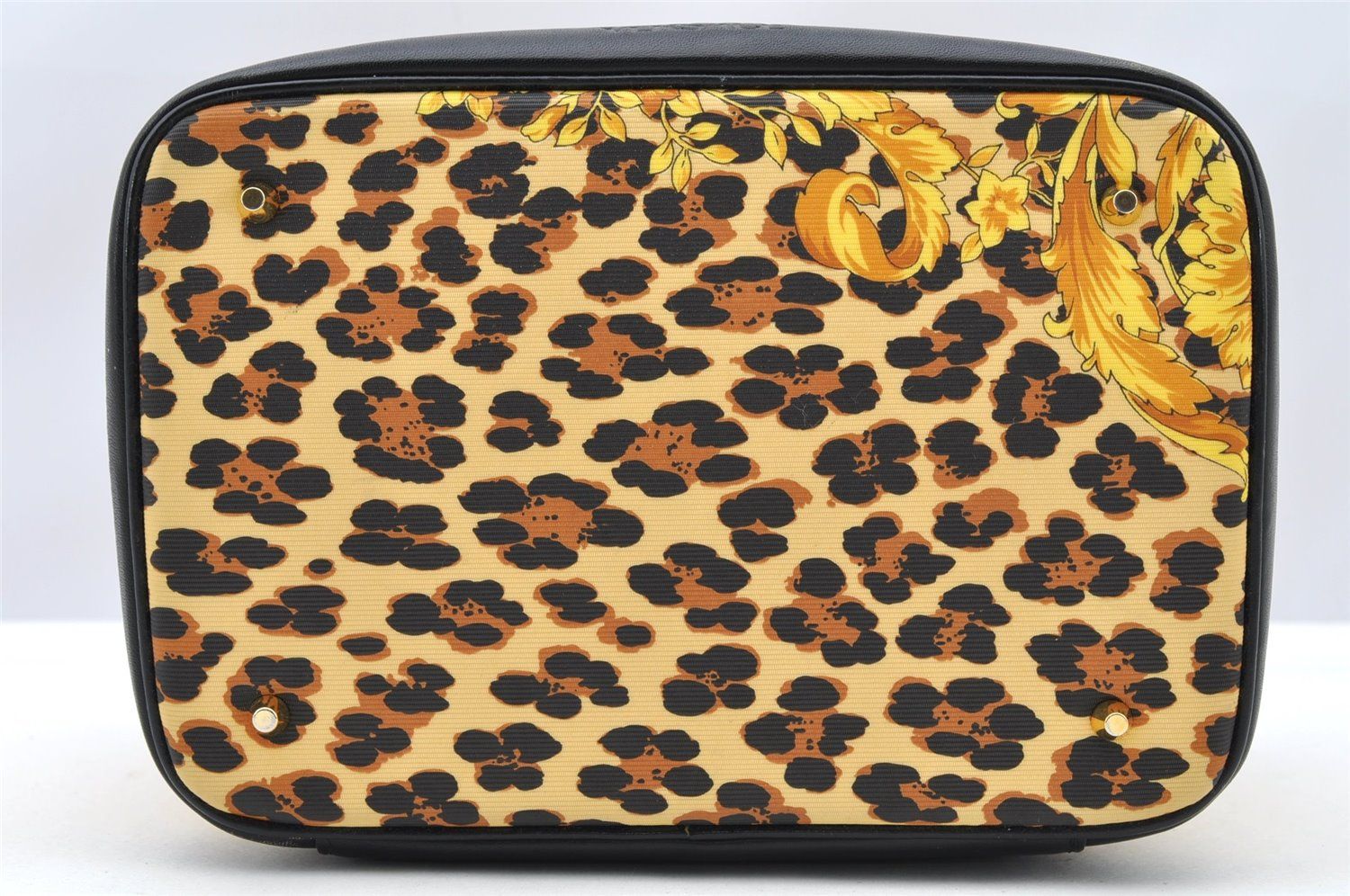 GIANNI VERSACE ジャンニヴェルサーチ バニティバ ッグ☆ GIANNI VERSACE ジャンニヴェルサーチ バニティバ ッグ☆