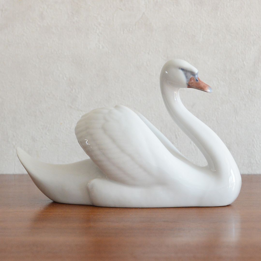 Royal Copenhagen ロイヤルコペンハーゲン フィギュリン Swan 白鳥