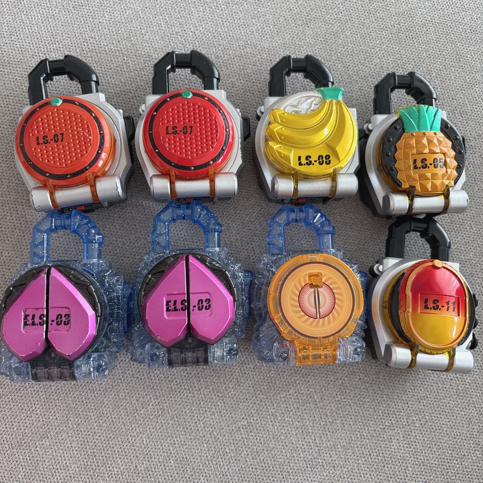 d*7様 DXロックシードまとめ売り 仮面ライダー鎧武 エナジー ロックシード まとめ売り DX 8個