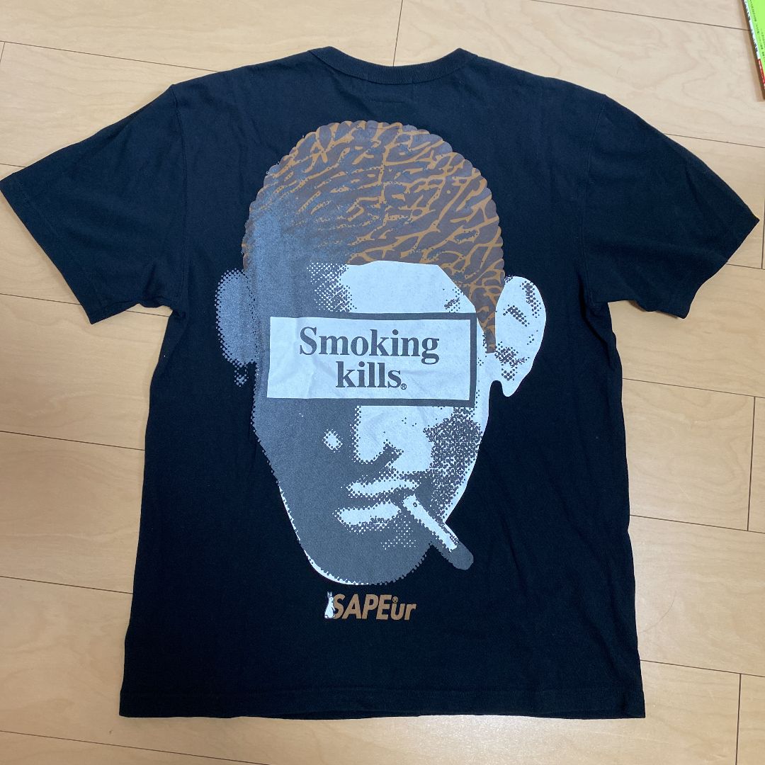 SAPEur × FR2 DOKO？コラボTシャツ SCB限定 黒 XL 数量限定販売】 FR2