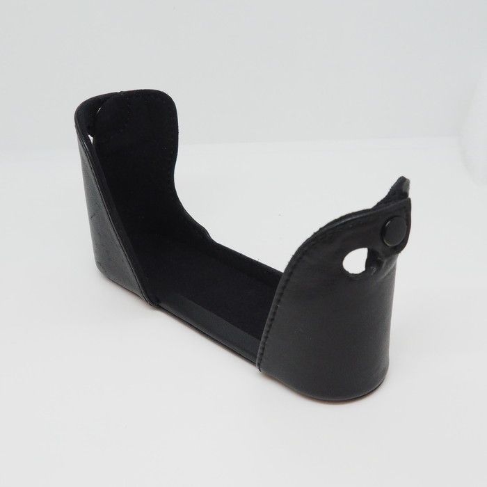 美品 ライカ Leica 14869 カメラプロテクター M8/M9用 カメラケース　ブラック本革 中古(ライカ) Leica 14869 M8⁄M9用カメラプロテクター