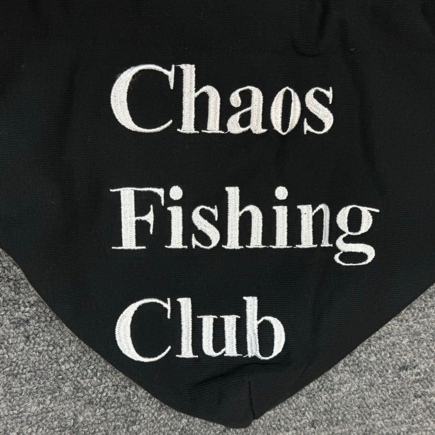 定価22000円 新品 Chaos Fishing Club 23AW LOGO HOODIE 刺繍 パーカー 